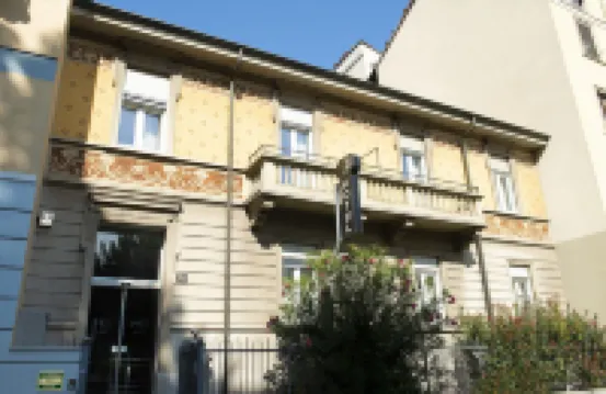 هوتل إتش 21 فنادق في 