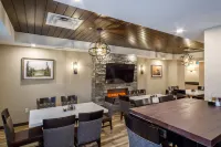 Ramada by Wyndham Revelstoke - فطور