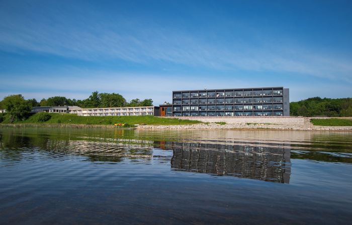 Terrace Bay Hotel - Lakefront