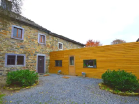 Rustic Farmhouse with Pool