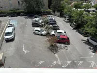 Ibis Budget Fréjus Saint-Raphaël Centre et Plage - Bãi đậu xe
