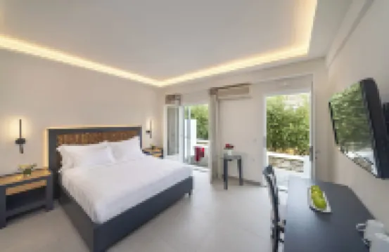 Petinos Hotel