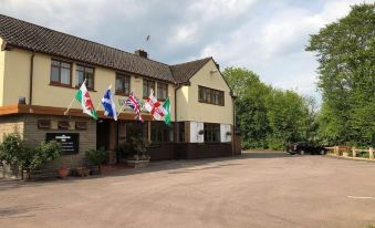 The Woolaston Inn