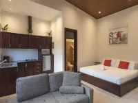 Surfside Apartments Playa Carmen Hotels in San Francisco de Coyote