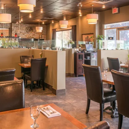 Hilltop Inn - Salmon Arm