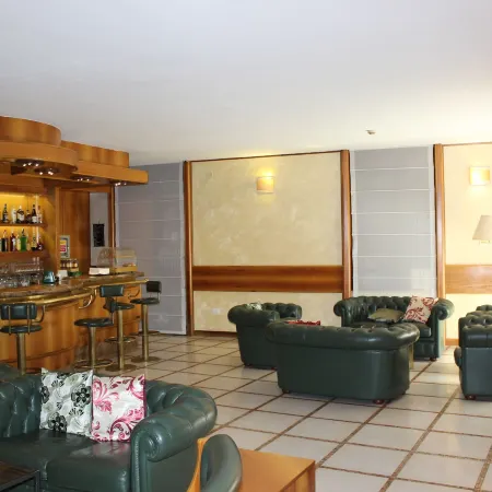 New Alexander Hotel