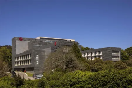 NH Collection Santiago de Compostela Отели рядом с достопримечательностью «Miradoiro Costa Vella»