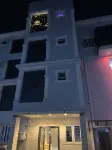 JF皇家飯店&套房