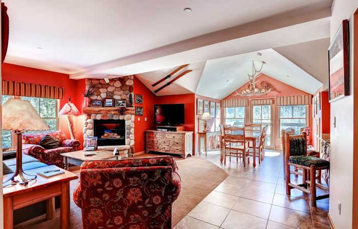 Jackpine & Black Bear Condos by Vail Resorts