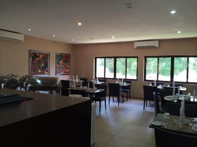 Restaurant Epe Resort Photo