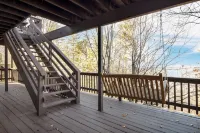 Blue Spruce by Avantstay Cozy Home w/ Dual Decks