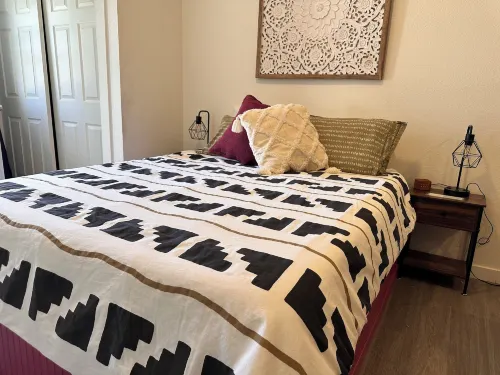 The Asbury House Guest Rentals Hotels in Moscow