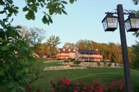 Inn at Hermannhof فنادق في Hermann