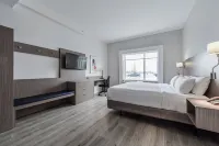 Holiday Inn Express & Suites Saint - Hyacinthe Hôtels à : Saint-Hyacinthe