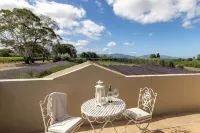 French Fields - Homestays