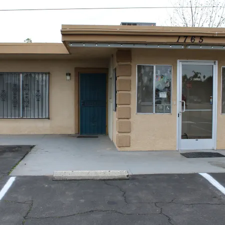 Motel 6 Selma, CA