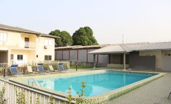 Riverside Resort Villas