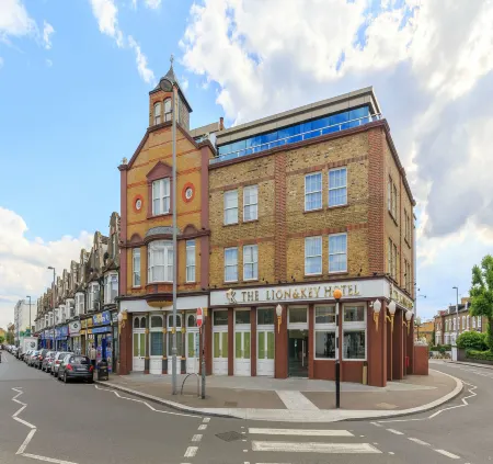 The Lion & Key Hotel