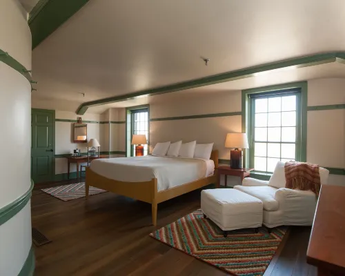 Shaker Village of Pleasant Hill Hotels in Mercer County