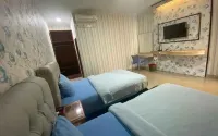 Hotel & Villa Gunung Jempol - 2-Star