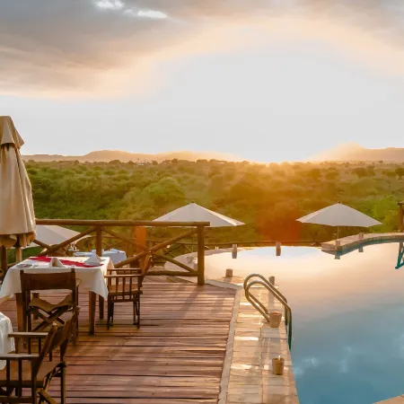 Escarpment Luxury Lodge Manyara