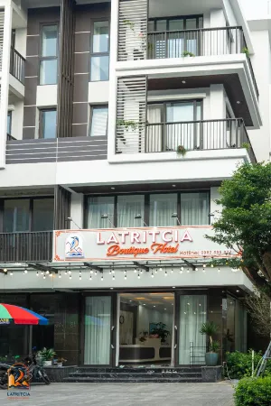 Latritcia Boutique Hotel Отели рядом с достопримечательностью «Cat Co Beach»