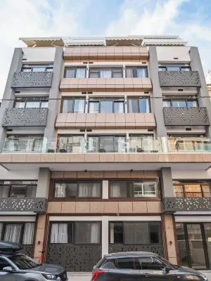 Limehome Piraeus Olive Hotel a 