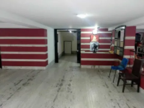 Yellowbrick - Calcutta's Freshest BnB