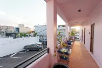 Room 15: Skyline Sips and Santurce Charm - 스파
