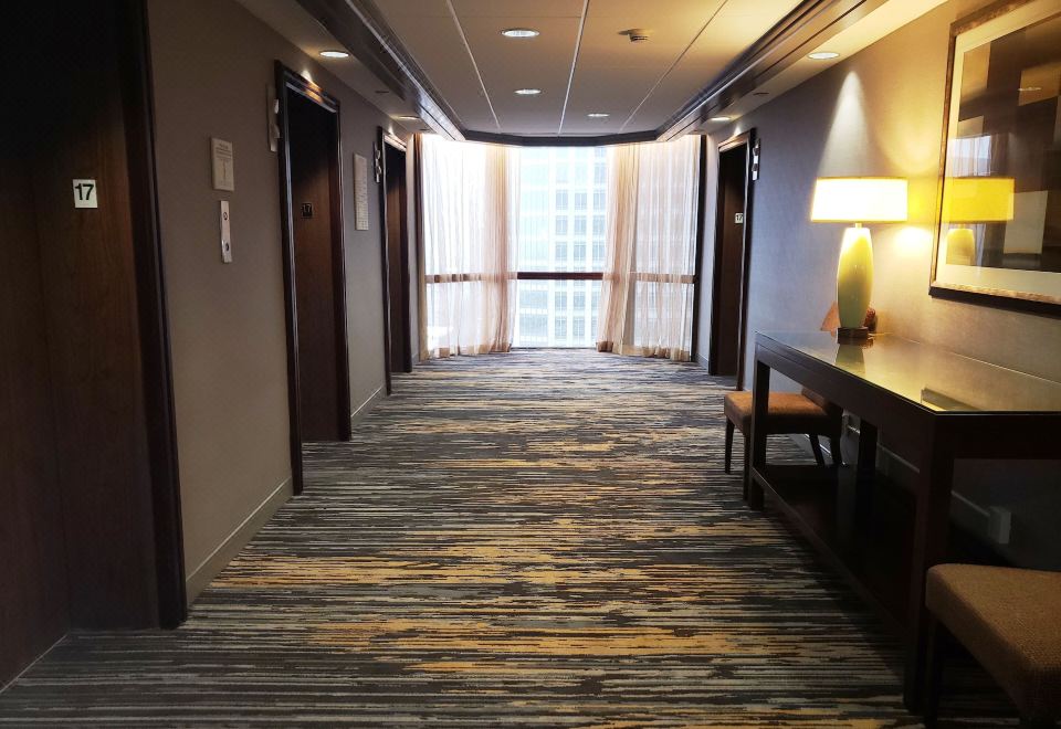 Doubletree Hotel & Executive Meeting Center Omaha DowntownOver view