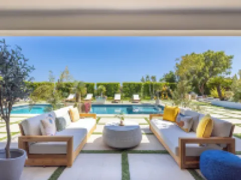 Casa Maria by Oraklus Hotels in Malibu