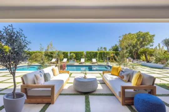 Casa Maria by Oraklus