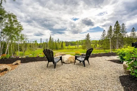 3BR Escape w/ Hot Tub + Grill + Fireplace