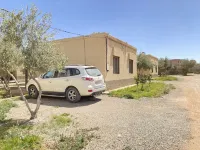 Ighiz Inn Resort - parking