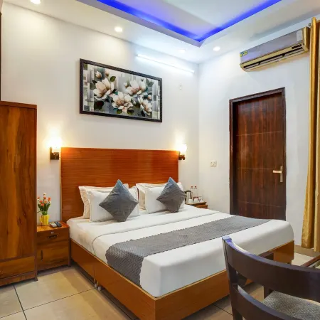 Hotel White at Vasundhara