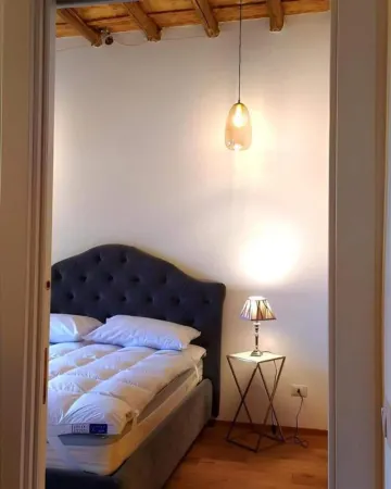 Accommodation with Lake View with Jacuzzi Отели рядом с достопримечательностью «Ponte di Ariccia»