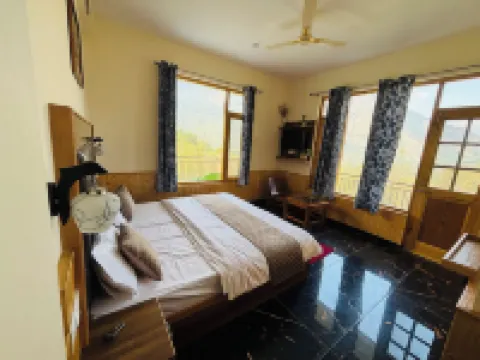 Soil Villa Hotels in Soil