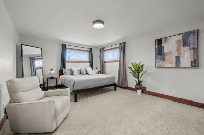 12 Min from Downtown Denver, Gateway to the Mountains!