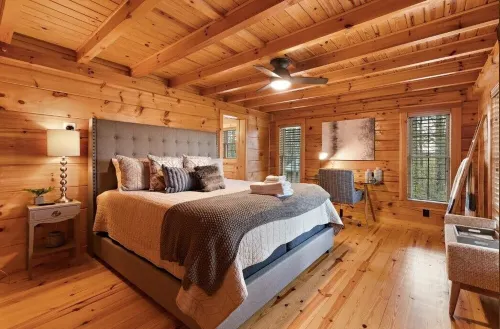 Mtn Views Large Hot Tub Game Room Fire Pit 4 King Bedrooms Fire Pit Pets