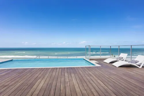 Ocean View Luxury in Periscope