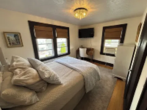 West Point Family Retreat, 5 min walk to Thayer!