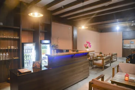 Sauraha Holiday Home Riverside by Managed Hotel Surya Adventure Отели рядом с достопримечательностью «The SU4E Home»