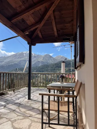 Ta Livadia Отели в г. Kalyvia