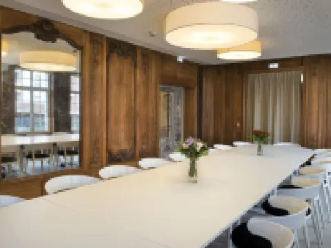 金鐘莊園 莫伯日酒店