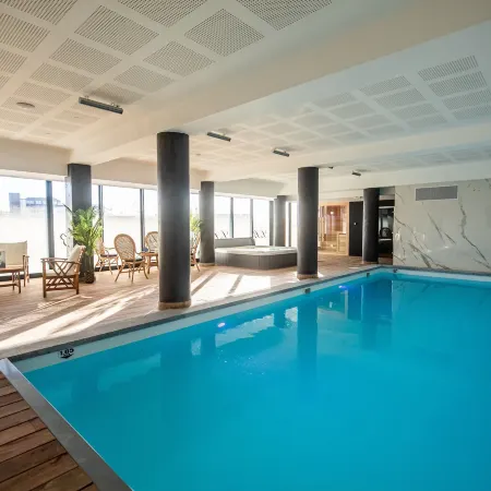 Le Barracuda & Spa, Centre Port, Pieds Dans l'Eau, Vue Mer