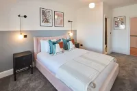 Host & Stay - Parkside Villa