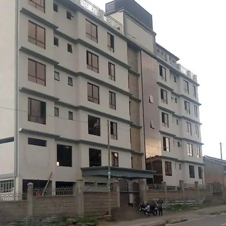 Grand Skyline Hotel