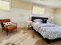 Charming, updated 2-bedroom, 2 bathroom in wonderful area, minutes from Boulder!