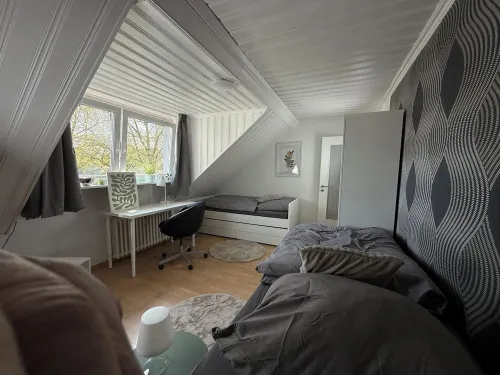 . Lichtblick 2.0 vacation apartment near Centro and Rudolf Weber Arena