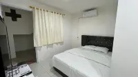 Cemara Guest House Near Paris Van Java